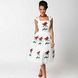 Tatyana Bella dress size small NWT